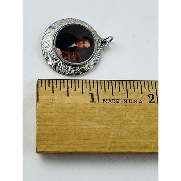 Photo Charm Pendant Silver Toned Picture Frame Vintage Boy w/ Bear 60s 80s Old - Picture 9 of 10